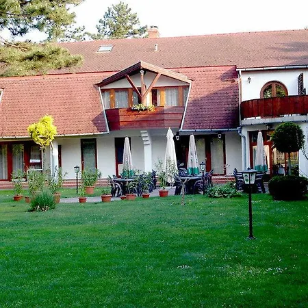 Kentaur Apartmanhaz Siófok