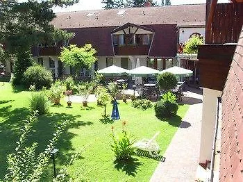 Vila Kentaur Apartmanhaz