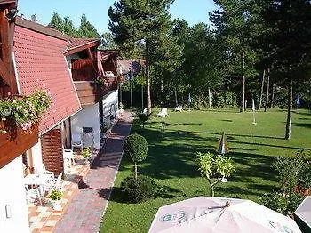 Kentaur Apartmanhaz Vila *