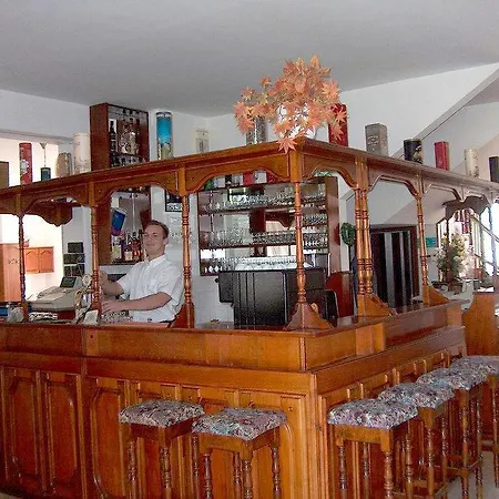 Kentaur Apartmanhaz Vila